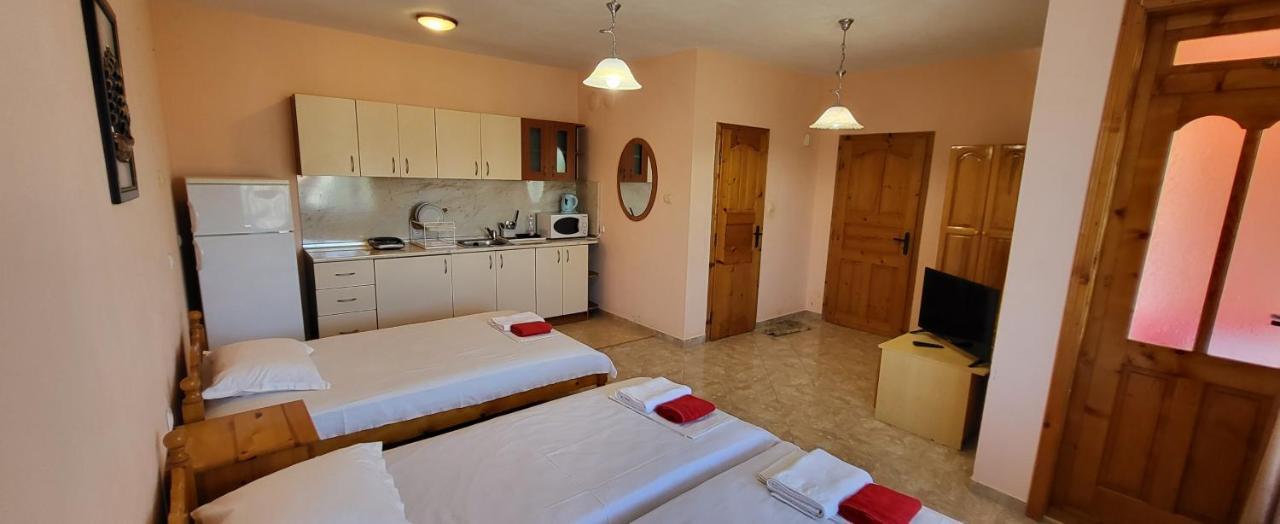 Amfora Guest House Byala  Esterno foto