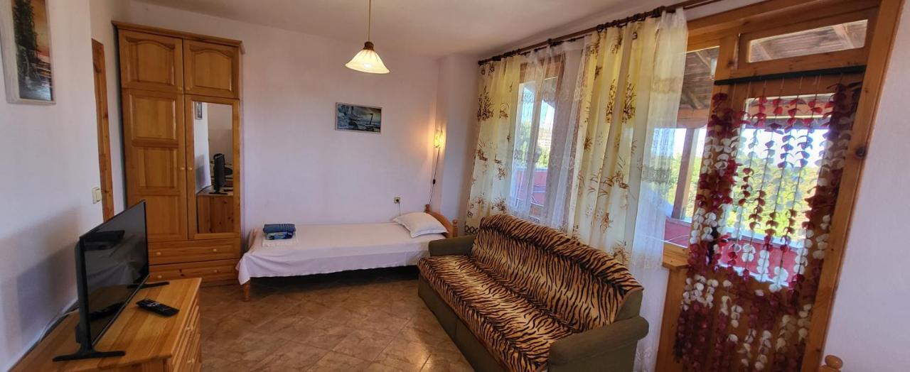 Amfora Guest House Byala  Esterno foto